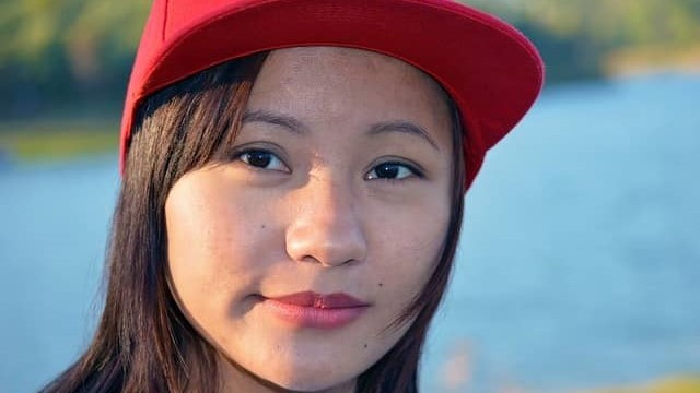 Dùng mỹ phẩm đúng cách để không hỏng da 2 Sử dụng mỹ phẩm đúng cách với da dầu