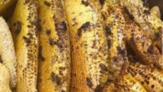 Giá mật ong nguyên chất bao nhiêu 1 lít? Bảng chuẩn 2025! 10 Mật ong rừng tự nhiên