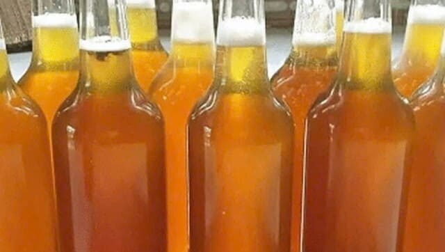 Giá mật ong nguyên chất bao nhiêu 1 lít? Bảng chuẩn 2025! 7 Giá mật ong nguyên chất chính vụ