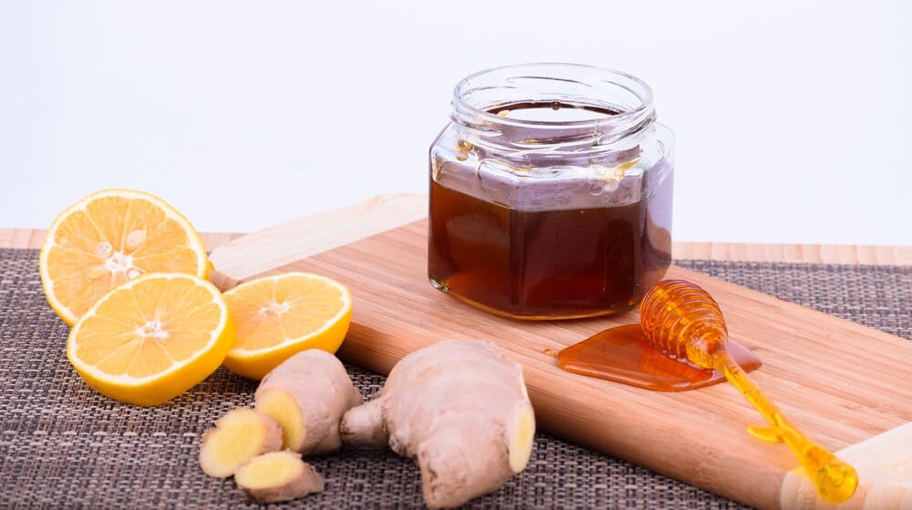 Mật ong hoa nhãn có tốt không? Có đáng mua không? Vì sao? 9 Mật ong hoa nhãn có tốt không khi kết hợp với chanh gừng?
